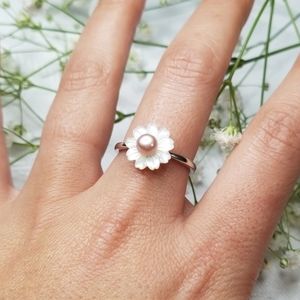 Freshwater Peach Pearl White Mother of Pearl Shell